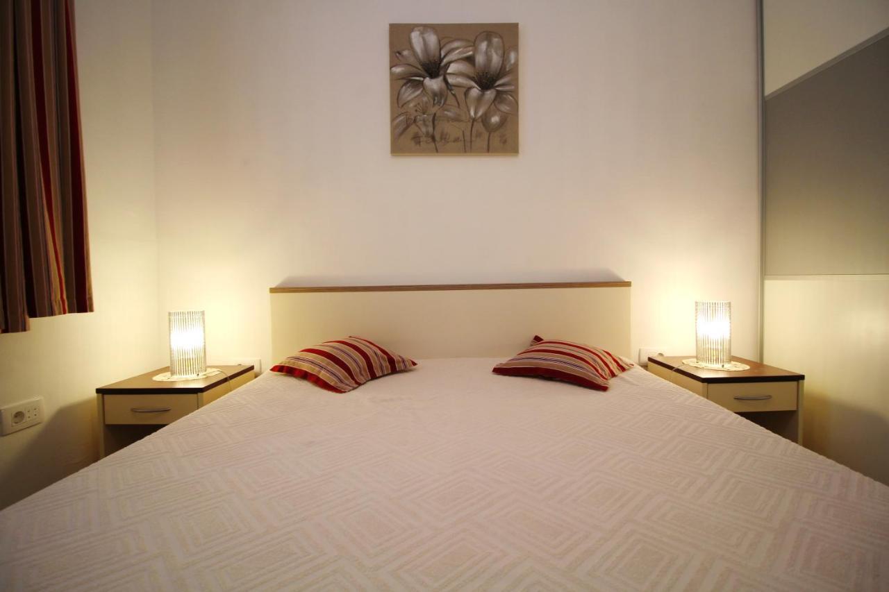 Apartment Duda Petrčane Kültér fotó